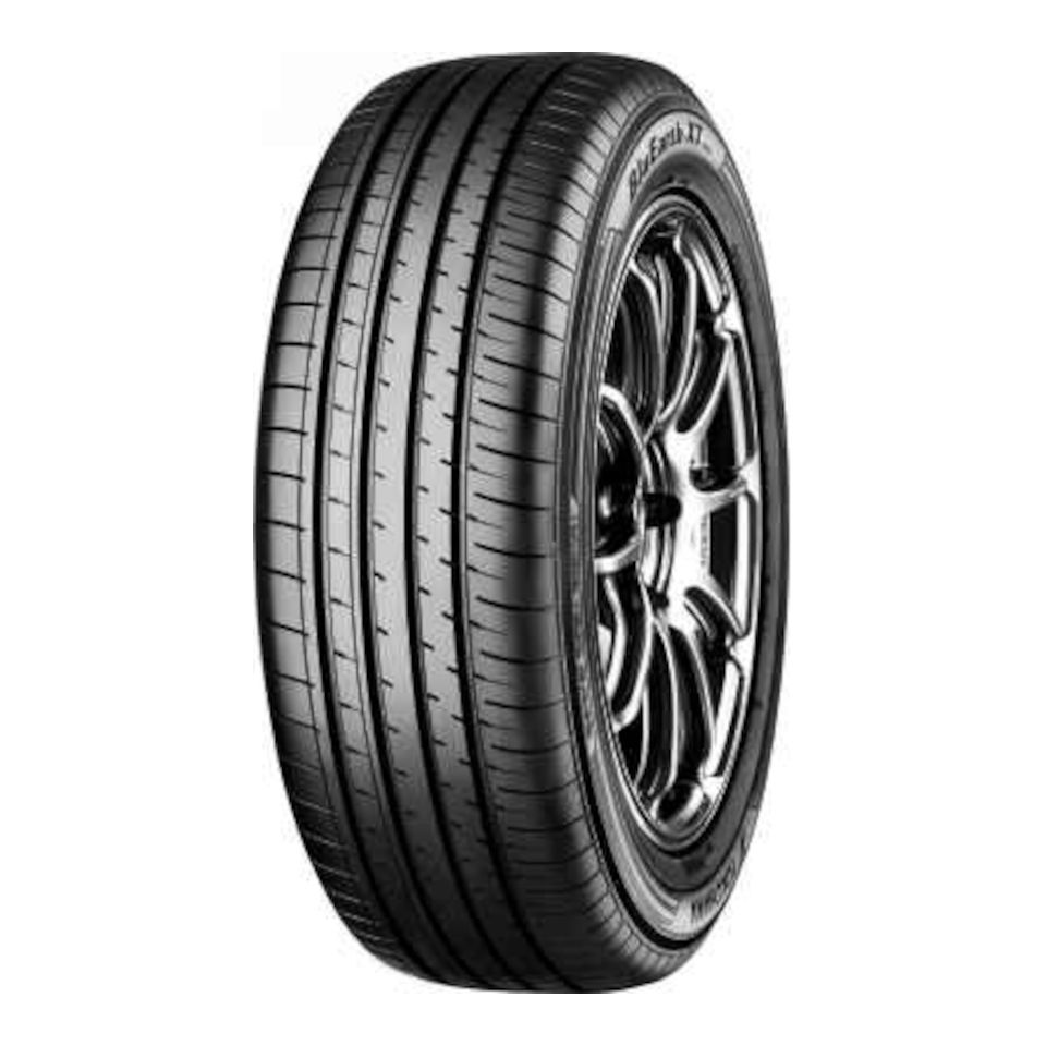 Шины YOKOHAMA AE61 215/60 R17 96V