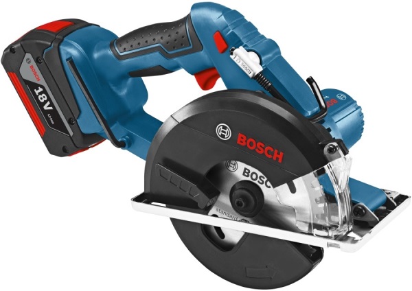 Пила циркулярная аккумуляторная BOSCH GKM 18 V-LI 06016A4002