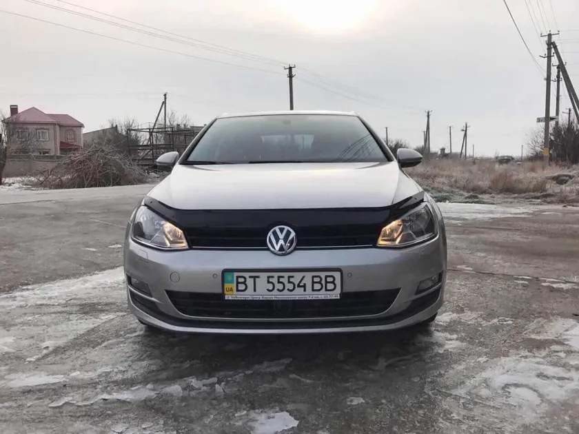 Дефлектор SIM для капота Volkswagen Golf VII универсал 2012-2020