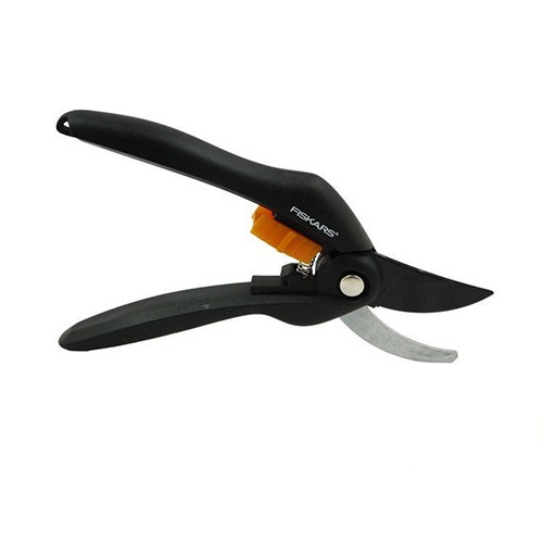 Плоскостной секатор Fiskars SingleStep P26