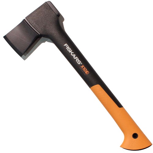 Плотницкий топор Fiskars X10