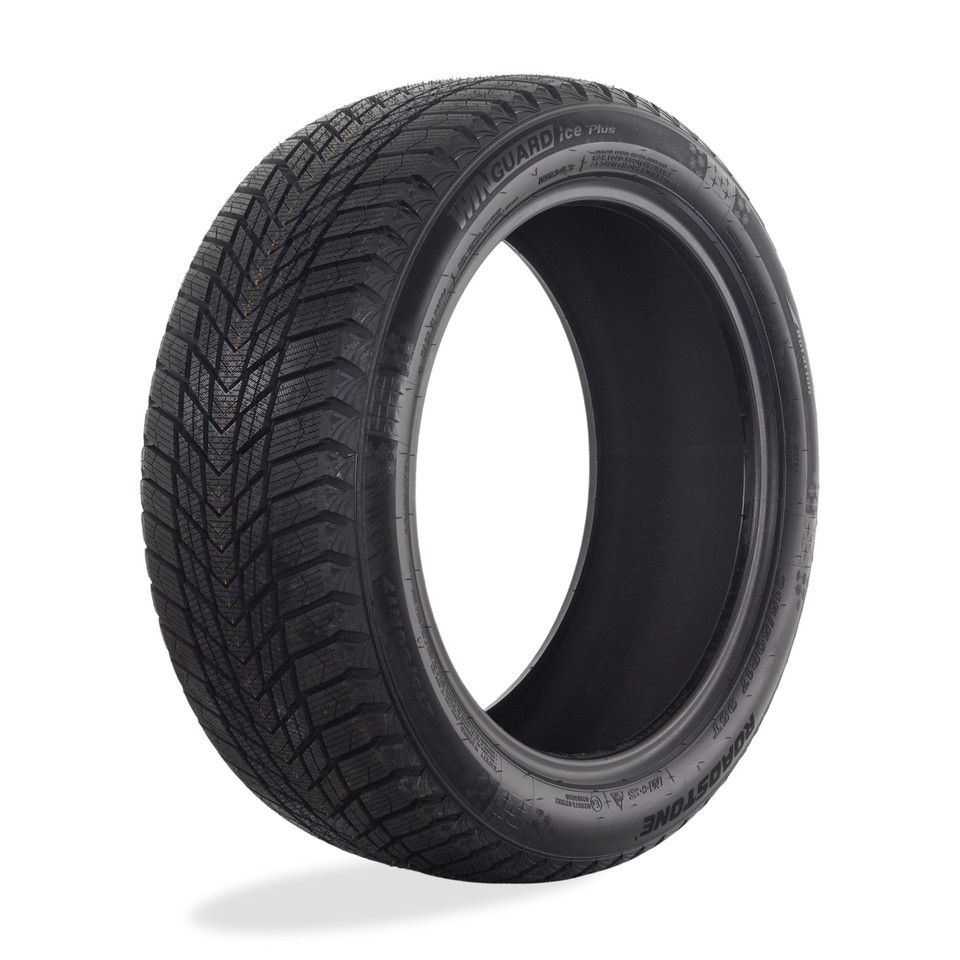 Шины ROADSTONE WINGUARD ICE PLUS 235/45 R18 98T